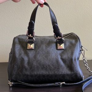 Michael Kors Grayson black satchel. Silver hardware. E-1205